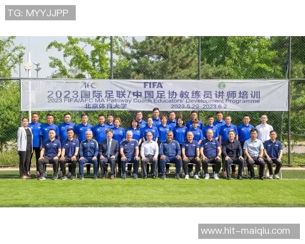 学校足球教练招聘启事诚邀热爱足球的您加入我们的团队共同培养未来的足球人才